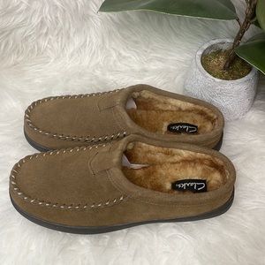 Clarks Suede Men's Faux-Fur Lined Clog Slippers